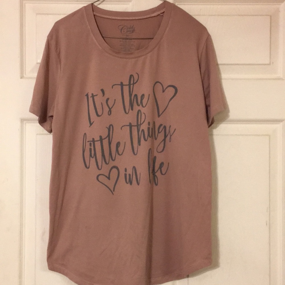 Pink short sleeve shirt